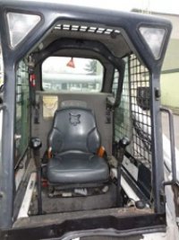 - Bobcat T 300